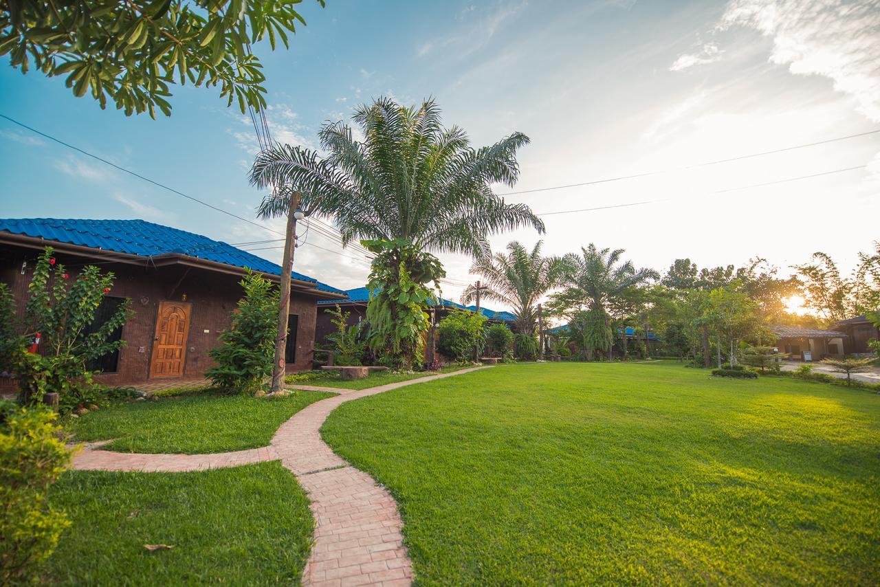 Mountain View House Hotel Sangkhla Buri Exterior photo